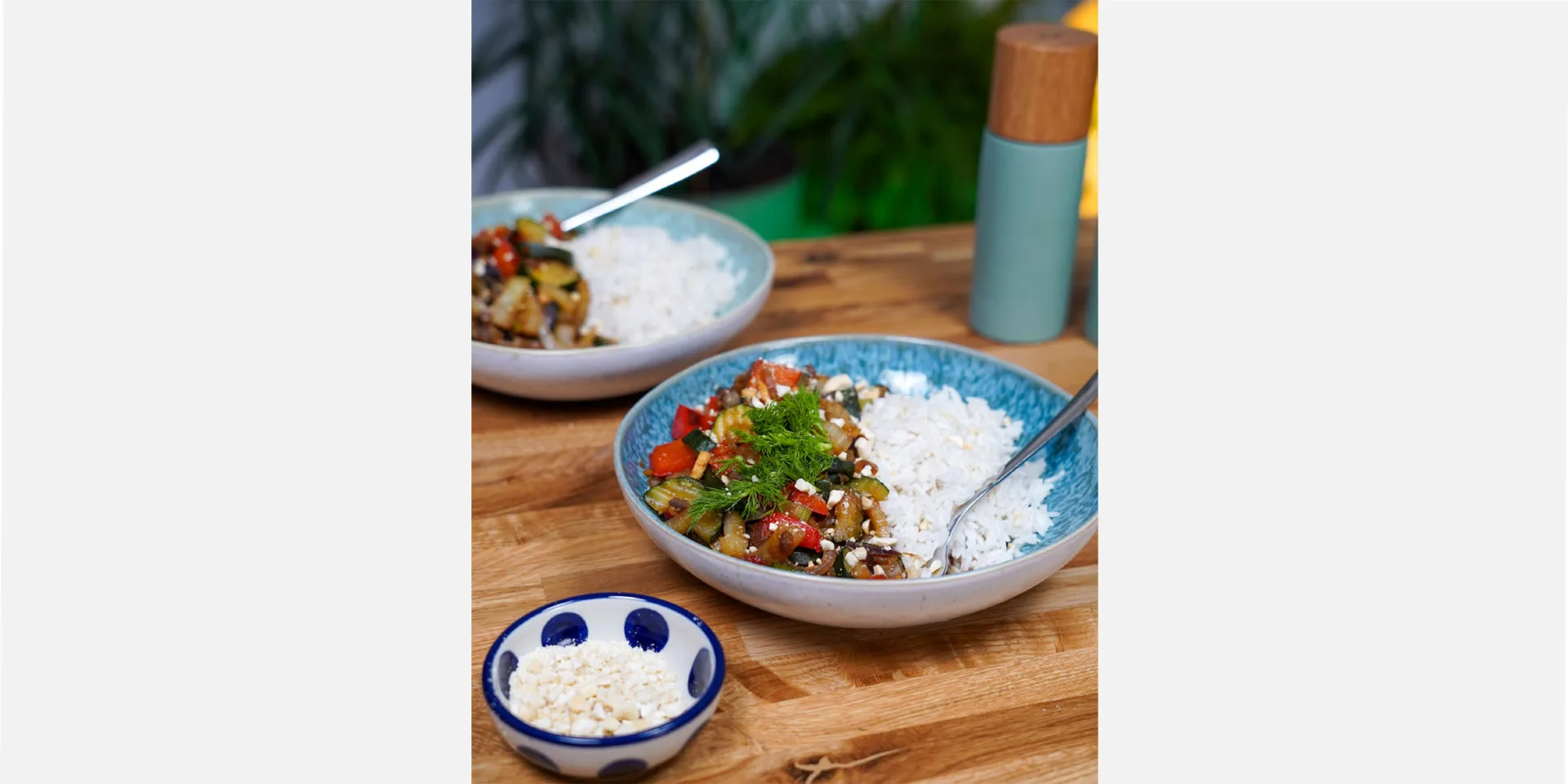 Vegane Fenchelpfanne in einem Teller angerichtet, Hero 